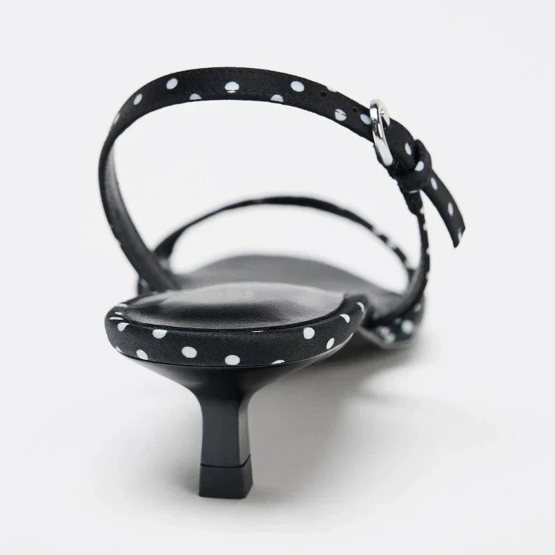 Dot heels